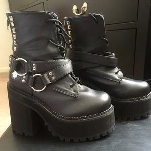 Demonia Assault1 Studded Platform Boots 